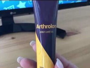 Atsiliepimas apie Arthrolon naudojimą iš Milano iš Bukarešto
